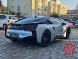 BMW i8 Coupe LED HUD SHZ LEDER KOLLISIONWARNER - BMW i8 Gebrauchtwagen
