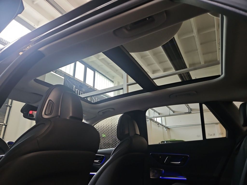 Fahrzeugabbildung Mercedes-Benz GLC 300 e 4M ++AMG+AHK+ASSISTENZ+DIGITAL+BURM++