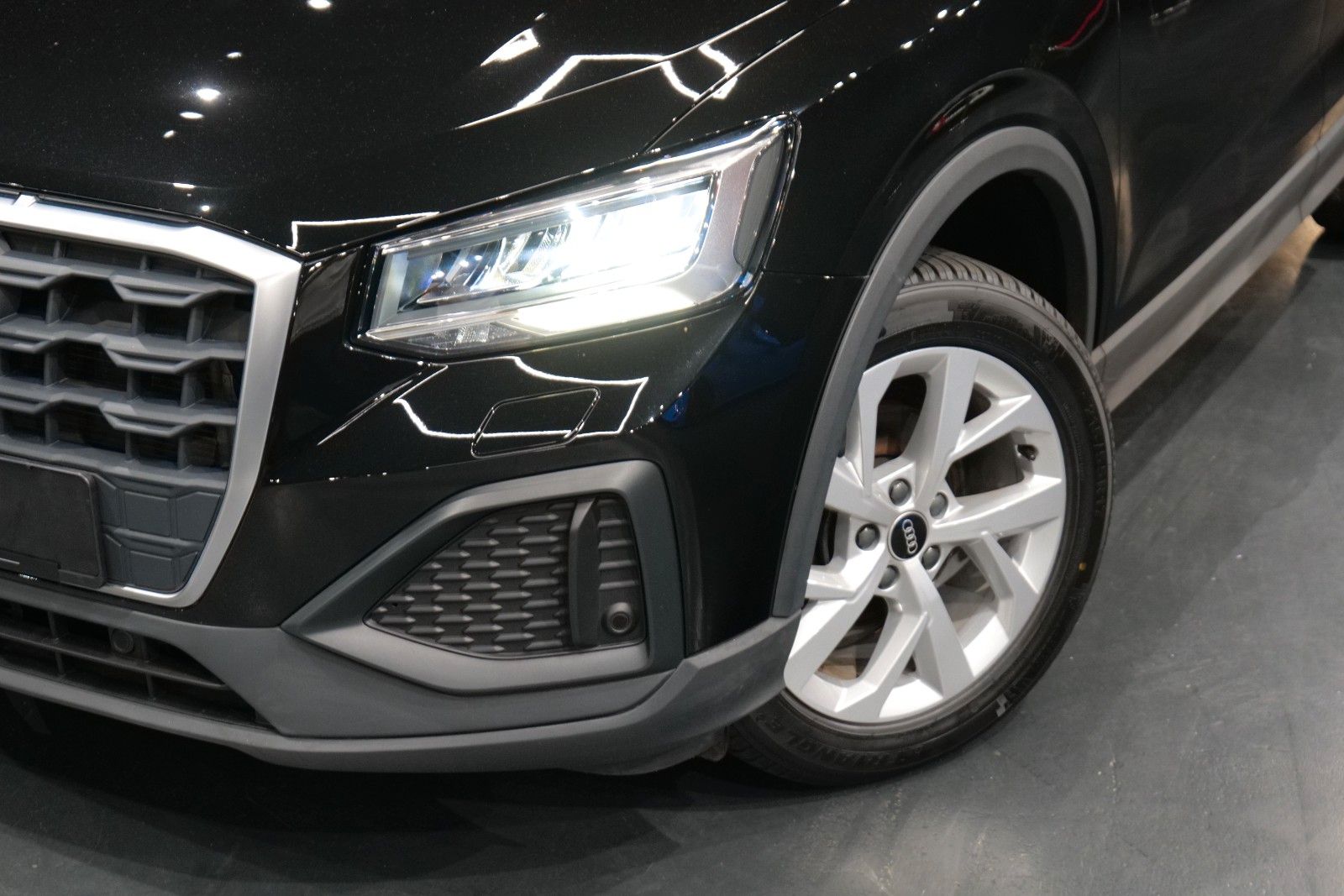 Audi Q2 35 TFSI*Automatik*Kamera*Sitzheizung*LED* imagem 2
