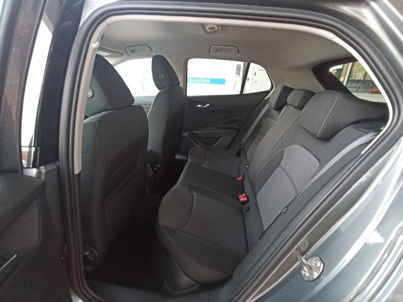 Fahrzeugansicht 17 Fahrzeugabbildung SKODA Fabia 1.0 TSI Selection DSG ACC+SMART-LINK+PDC+