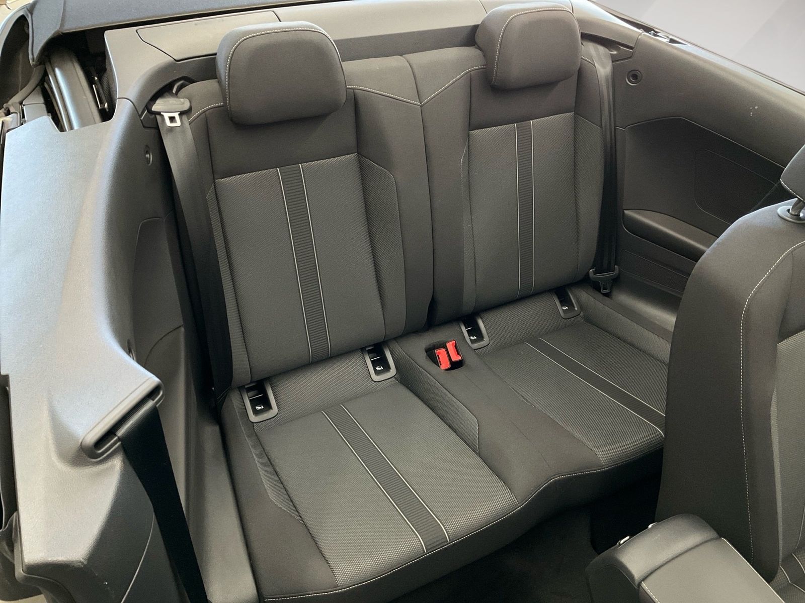 Volkswagen T-Roc - Bild 10