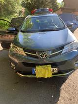Toyota RAV 4 2,0-l-D-4D 4x2 - neu TÜV - gebrauchte Toyota RAV 4 aus dem Jahr 2013