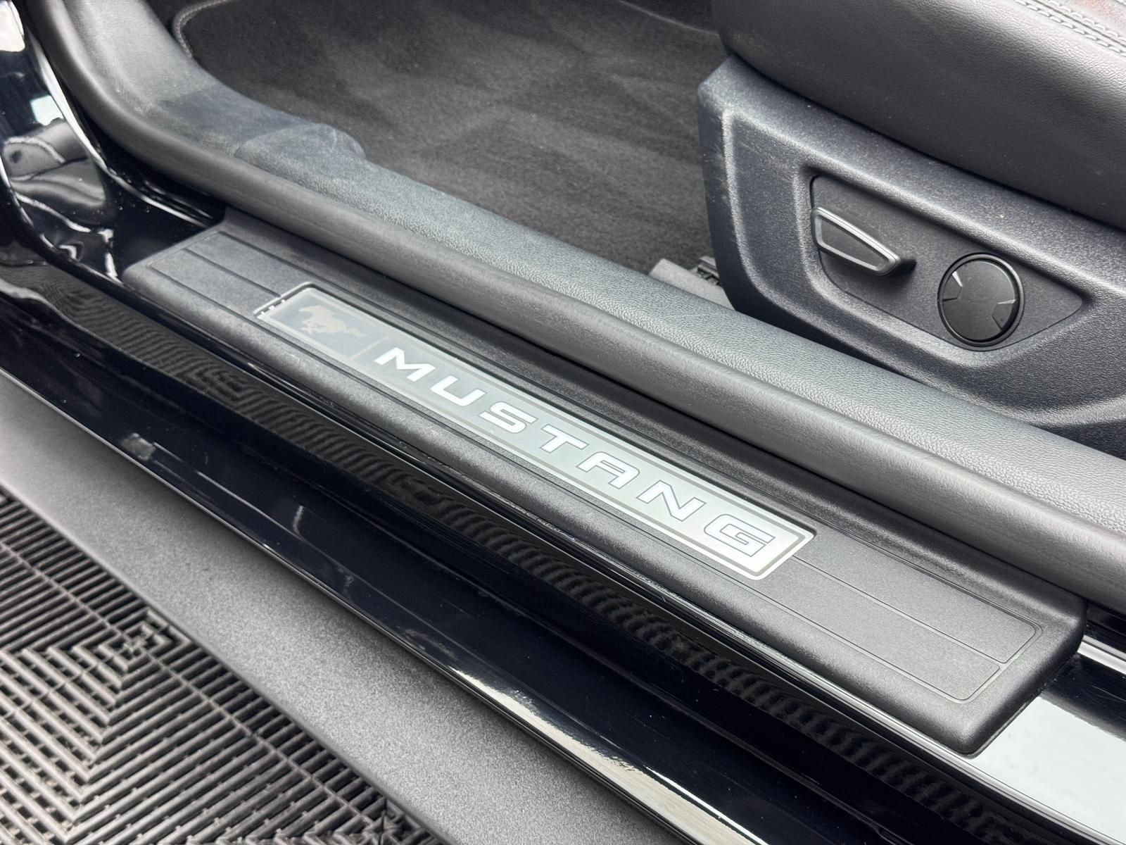 Fahrzeugabbildung Ford 5.0*CONVERTIBLE*DEUTSCH*B&O*KLAPPE*ACC*55YEARS