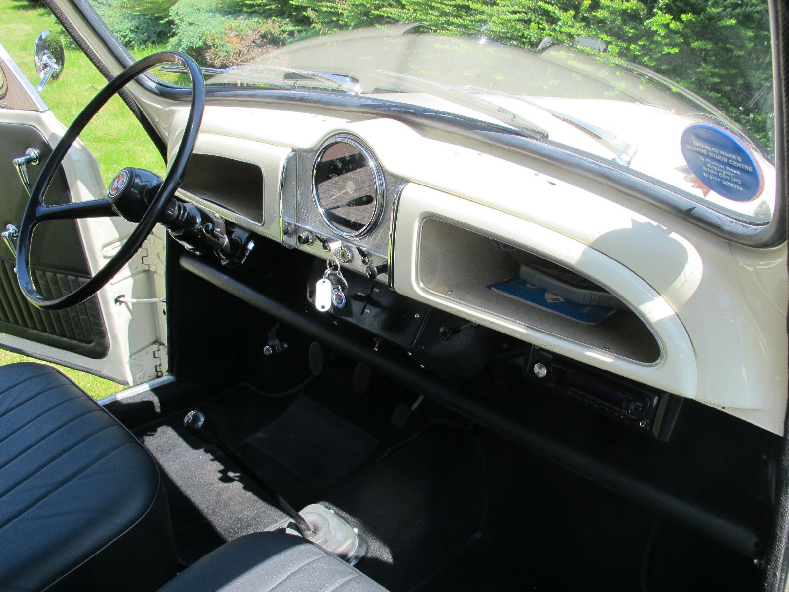 Fahrzeugabbildung Andere Morris Minor Traveller   sehr gut !