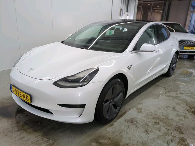 Tesla Model 3 Standard RWD Plus [ AUTOPILOT+60 kWh+PRE