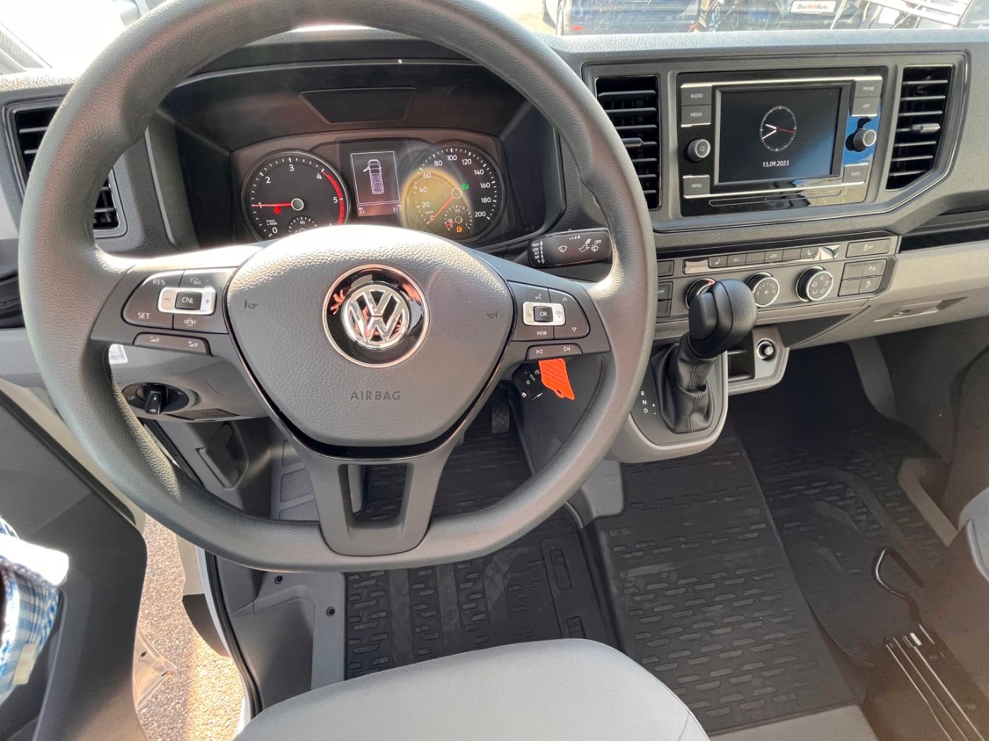 Volkswagen Grand California 600 HOCHBETT LED STANDH LED foto 14
