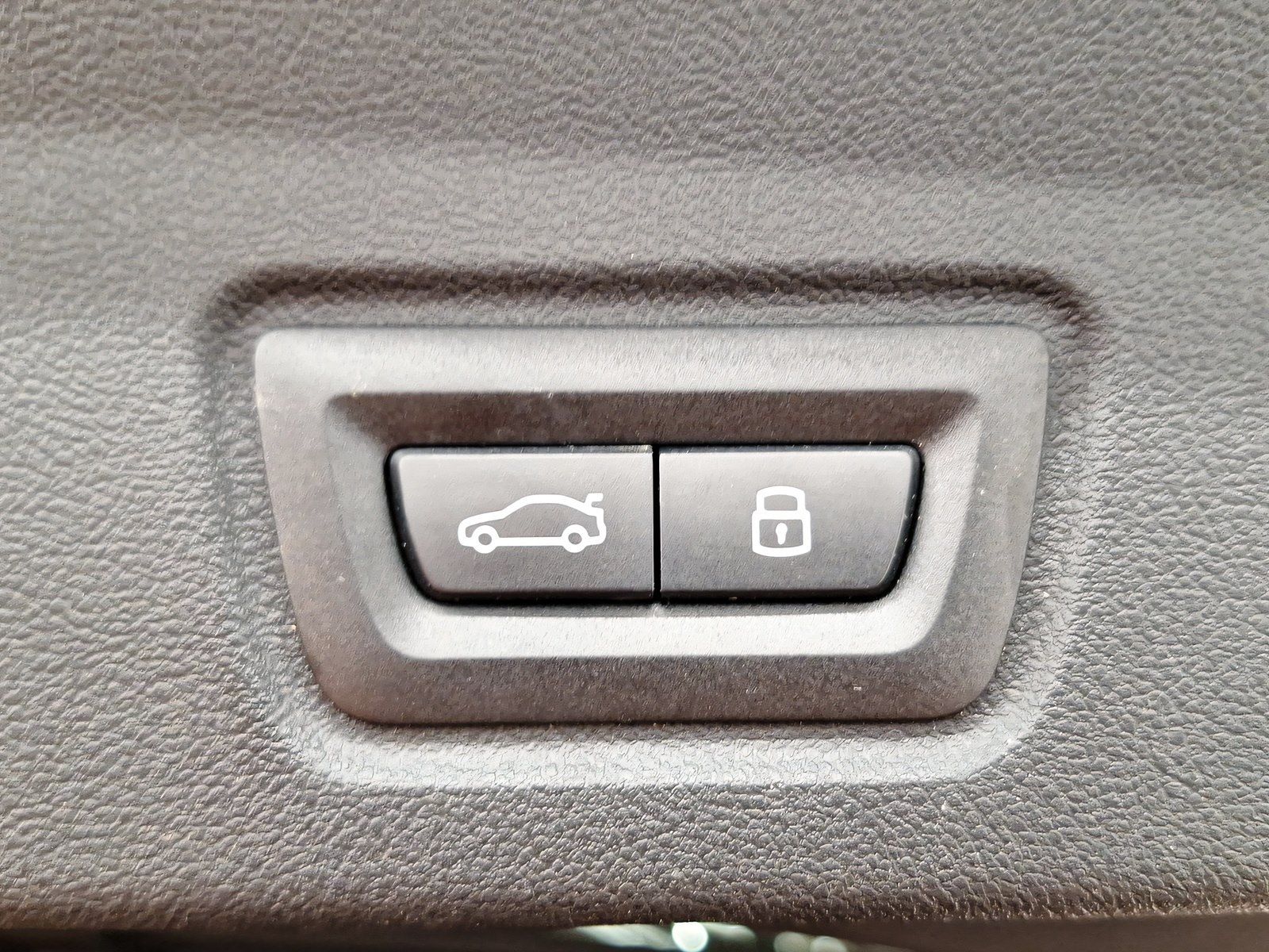 BMW i4 - Bild 21