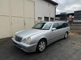 Mercedes-Benz E200T mit Prins LPG Gasanlag... - gebrauchte Mercedes-Benz E 200 aus dem Jahr 2000