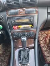 Mercedes-Benz 200 - Mercedes-Benz 200 aus 2005