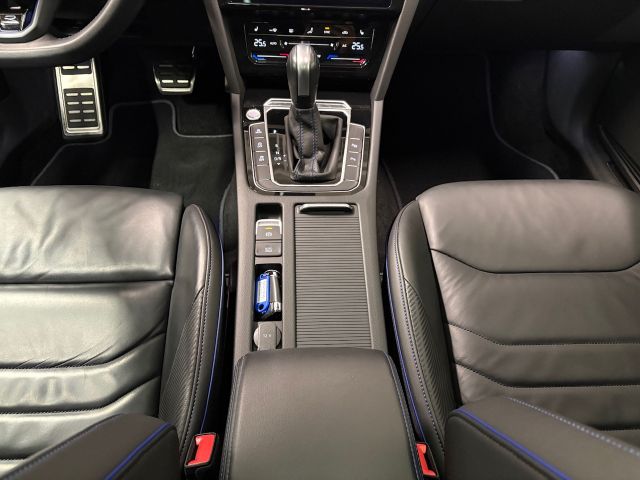 Arteon Shootingbrake R 4Motion 2.0 TSI DSG LEDER