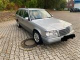 Mercedes-Benz E200 W124 Kombi/Automatik/Klima - Mercedes-Benz: Kombi, W124