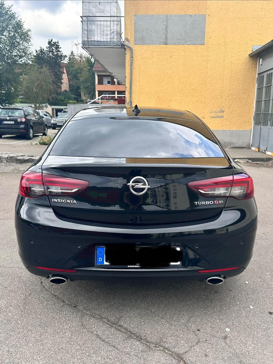 Opel Insignia 2.0 BiTurbo Diesel Busi Innov Aut 4...