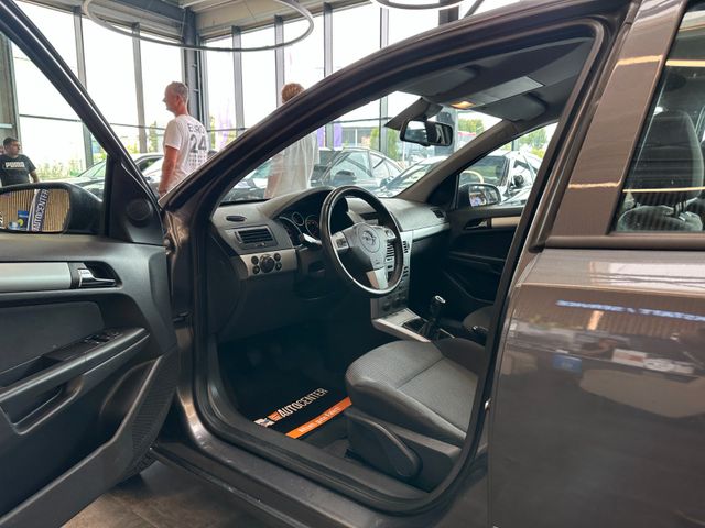 MYAUTOCENTER – Gebraucht- und Jahreswagen mit Werkstattservice in Pfaffenhofen Opel Astra H Lim. Edition *TEMPO*KLIMA*1-HAND*