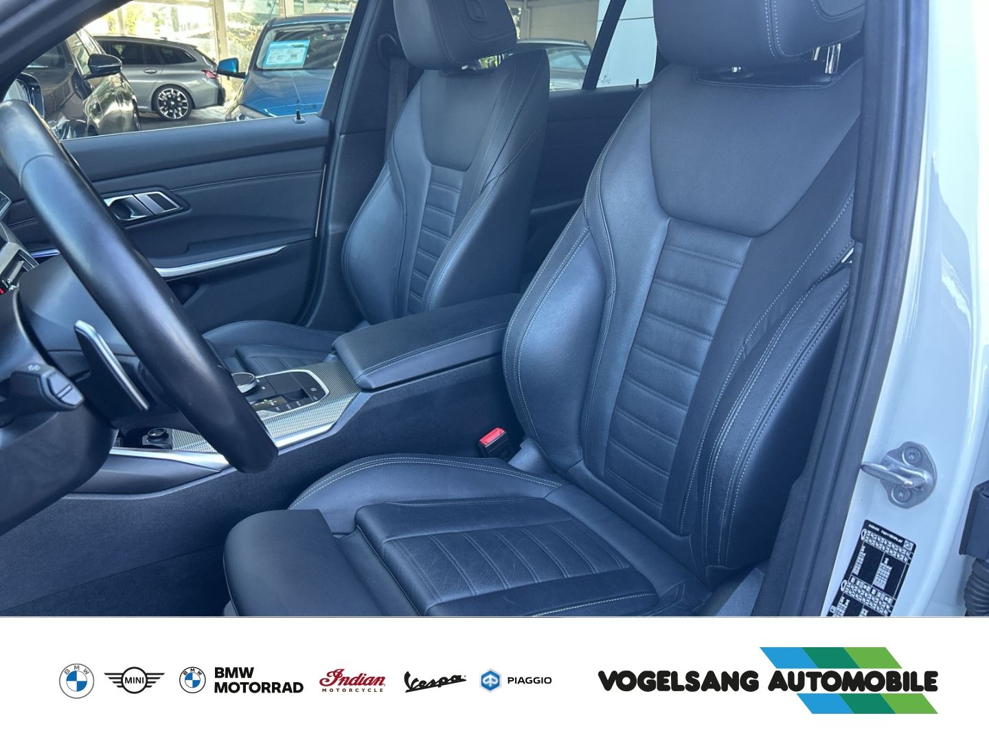 Fahrzeugabbildung BMW 320 d xDrive Touring M Sport Park-Assistent