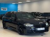 BMW 520dxDriv/Aut/Panorama/AHK/P&DrivAss/M-Sport - BMW 520 mit Diesel-Antrieb