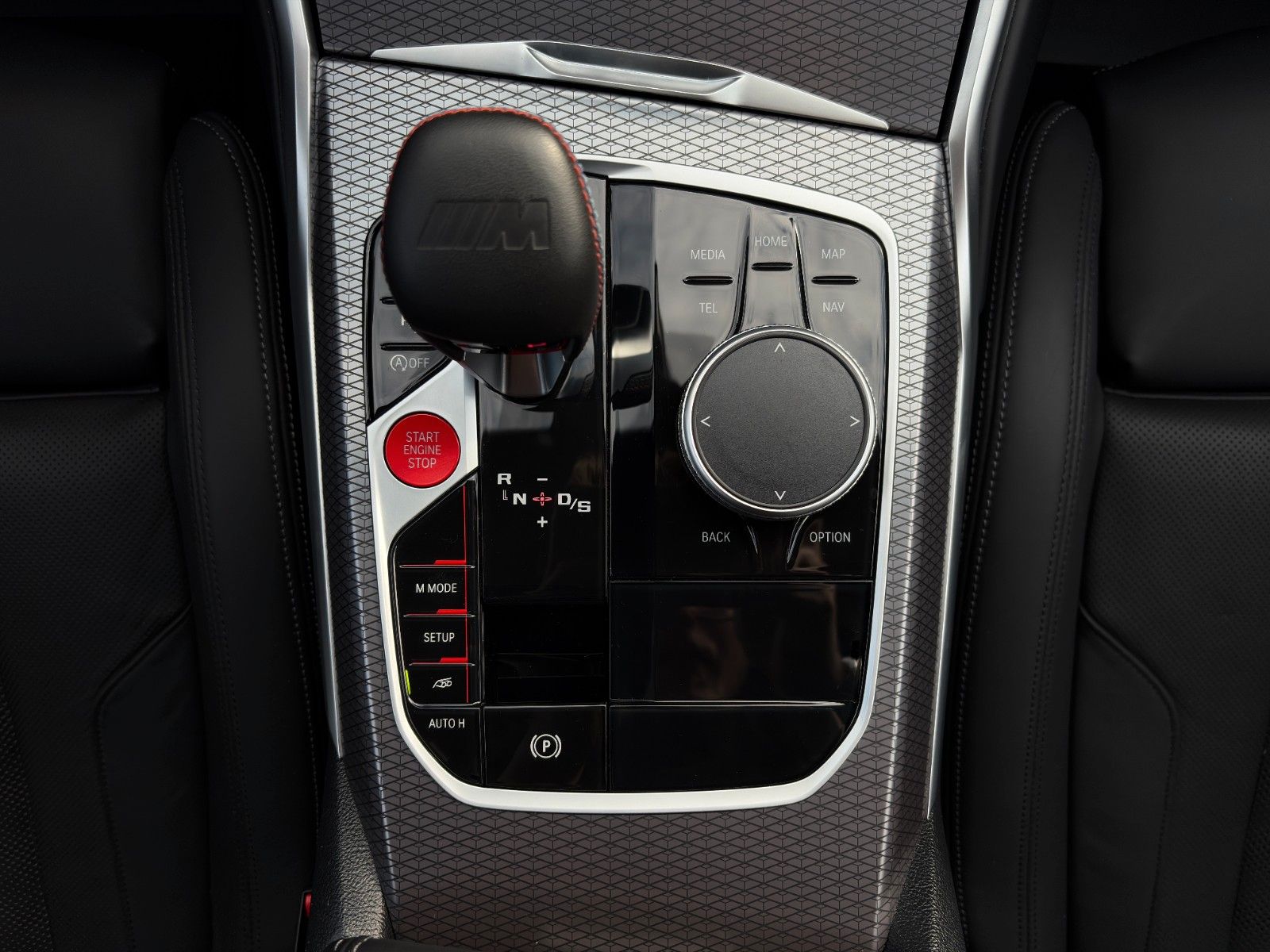 Fahrzeugabbildung BMW M3 Touring xDr Comp H&K LHZ HuD LHZ SBL Compound