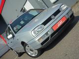 Volkswagen Golf 3 Variant 1,8 Automatic Klima Schiebedach - Volkswagen Golf aus 1996: Kombi