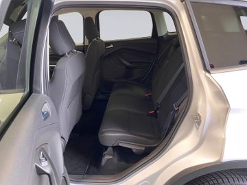 Ford Kuga - 11