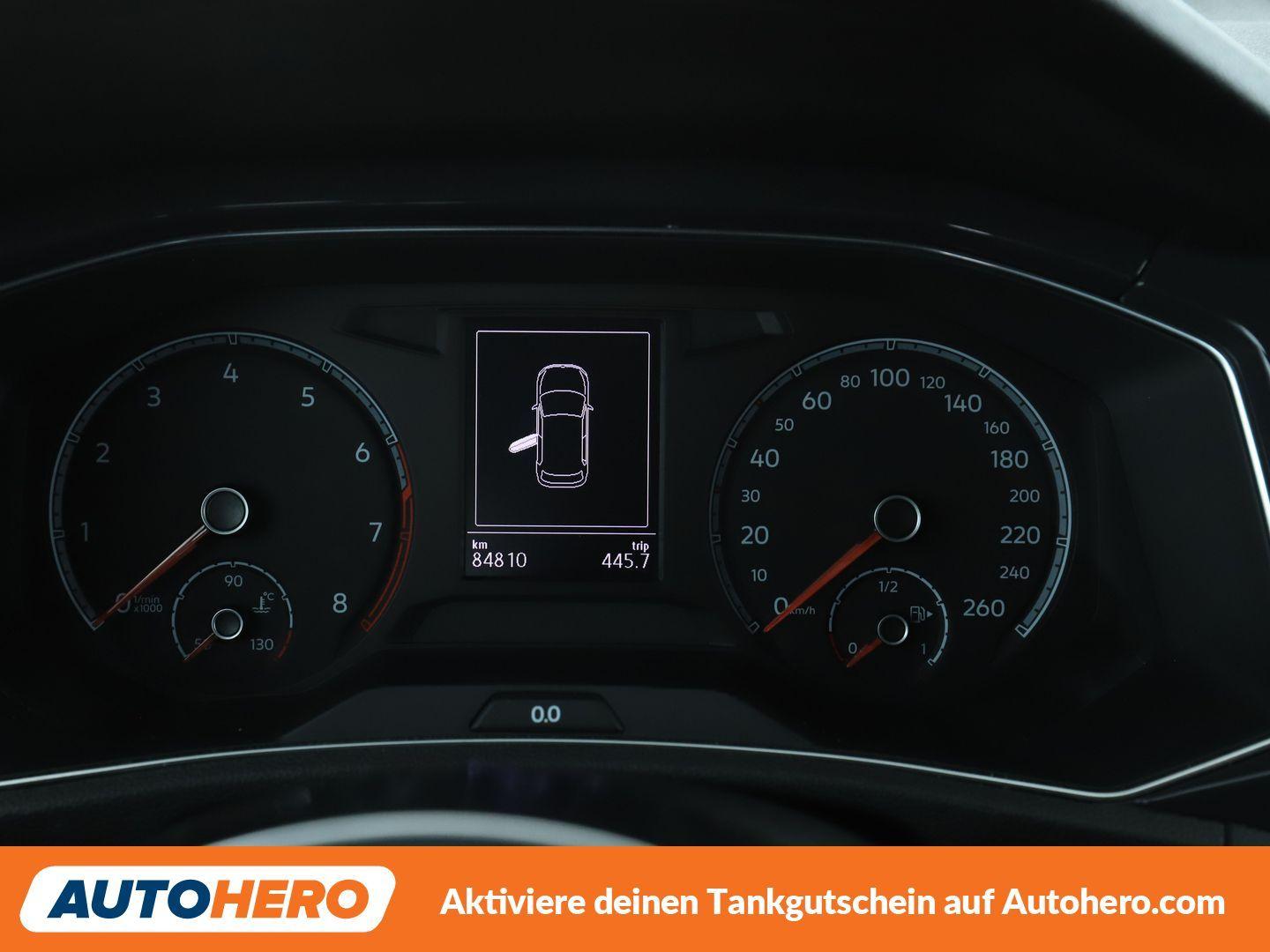 Volkswagen T-Roc 1.5 TSI ACT Sport Aut.*NAVI*LED*ACC*
