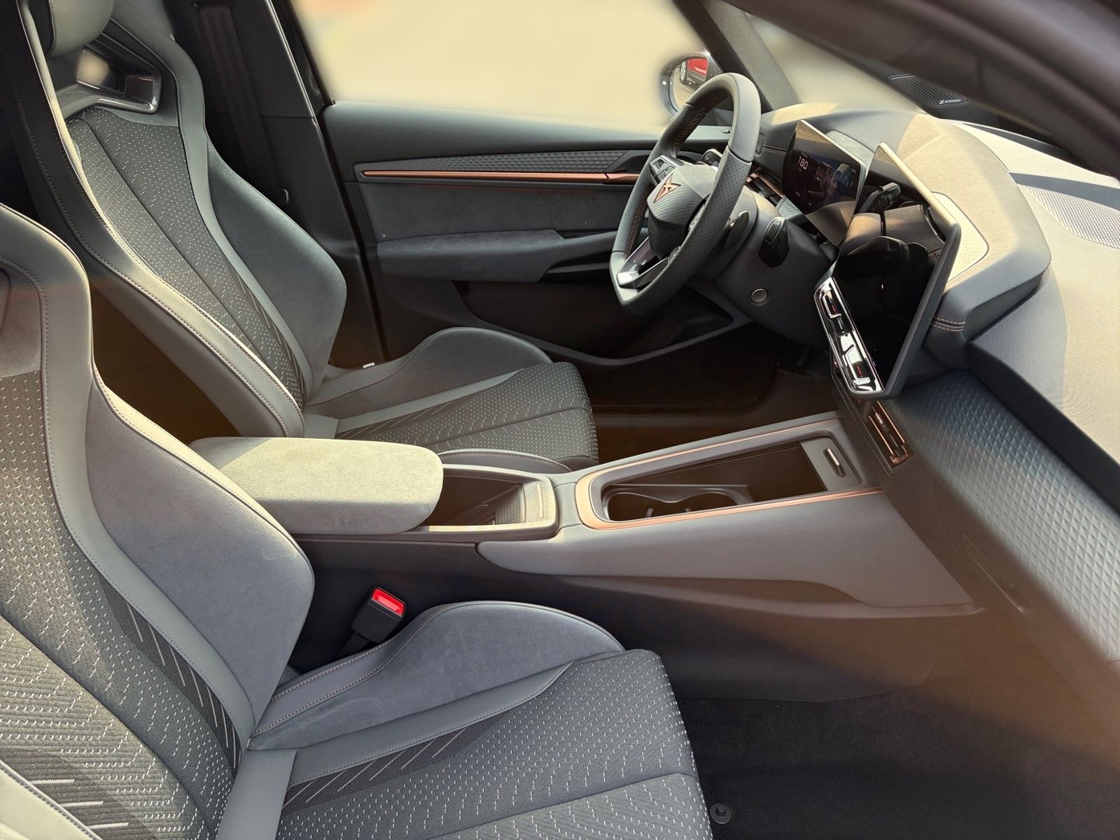 Cupra Born - Bild 7