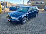 Skoda Octavia 1u Kombi 2.0 - Skoda Octavia: 1u2