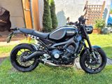 Yamaha XSR 900 Insp. + Reifen neu, Akrap., Rizoma Zub.