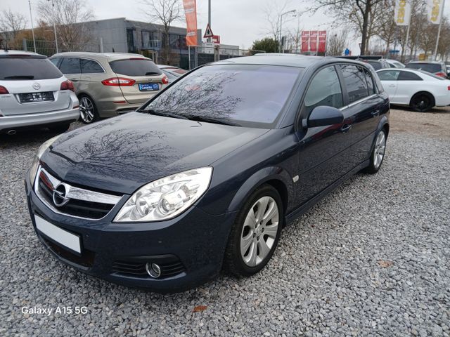 Opel Signum Edition Plus/AHK/Leder/Park Ass/TCS/ISO/