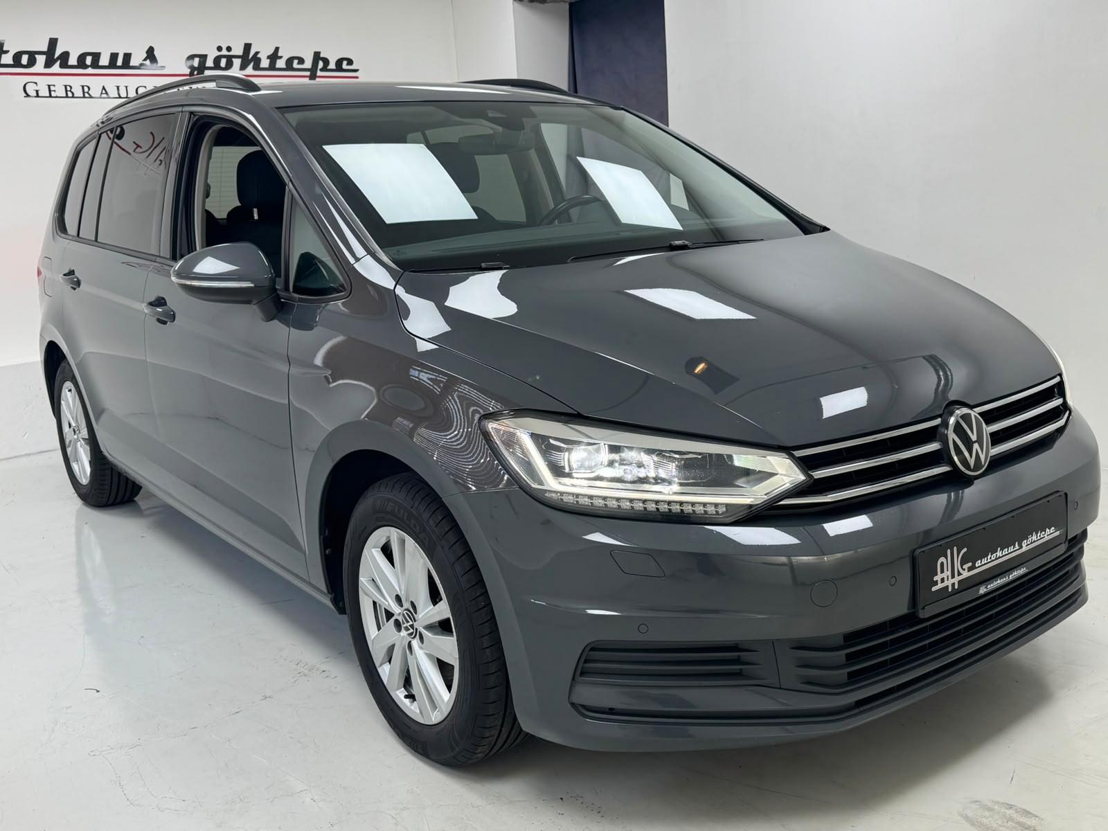 Volkswagen Touran Comfortline  Cam* Massage* ACC* LED* NAVI