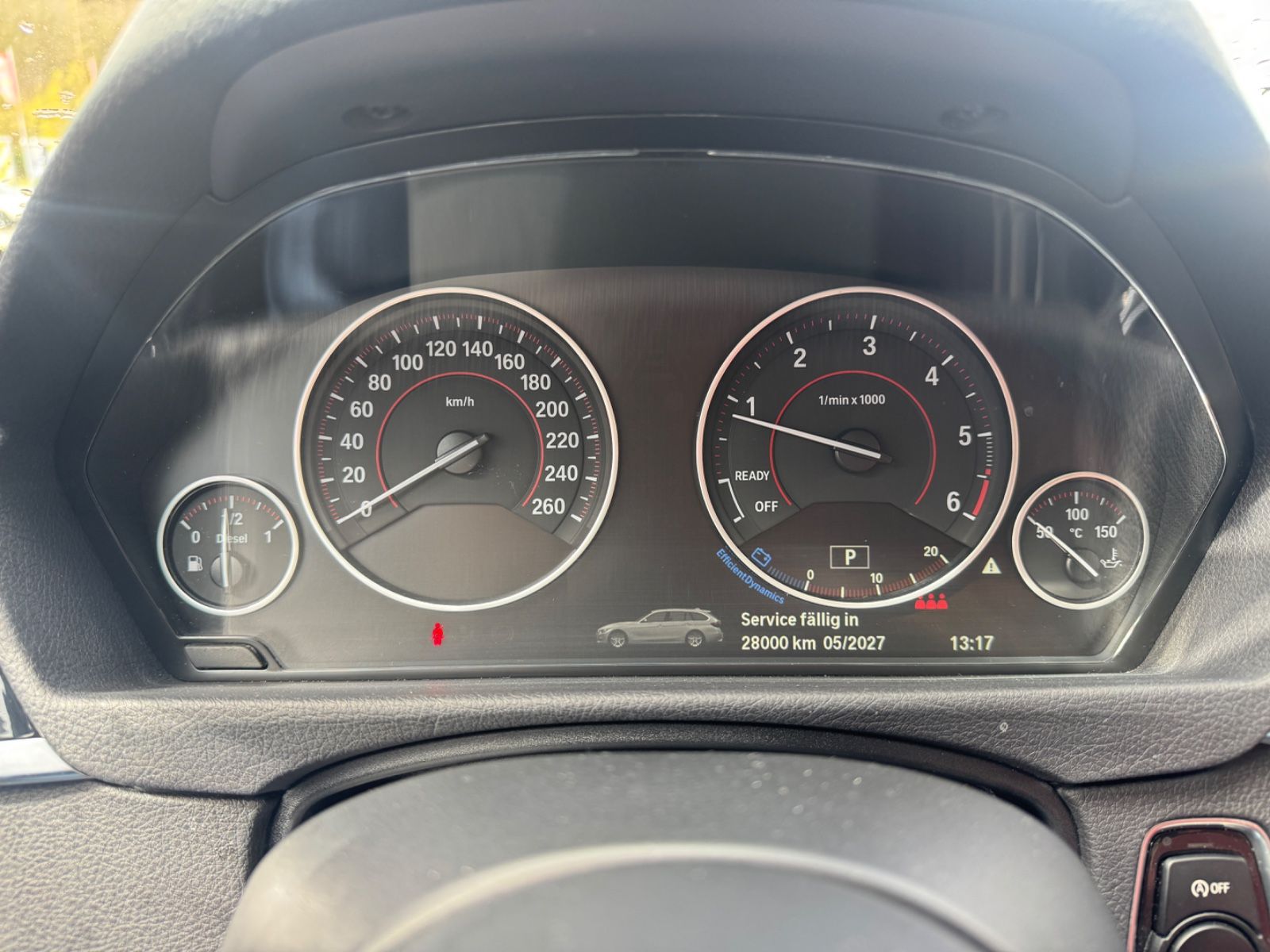 Fahrzeugabbildung BMW 330 xDrive Sport Line Panorama+HUD+erst 37500km