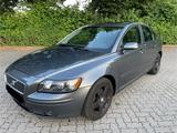 Volvo S40 T5 2,5 Turbo ~ 220 PS ~ Automatik ~ Xenon - Volvo S40 mit Benzin-Antrieb: Limousine, Euro4