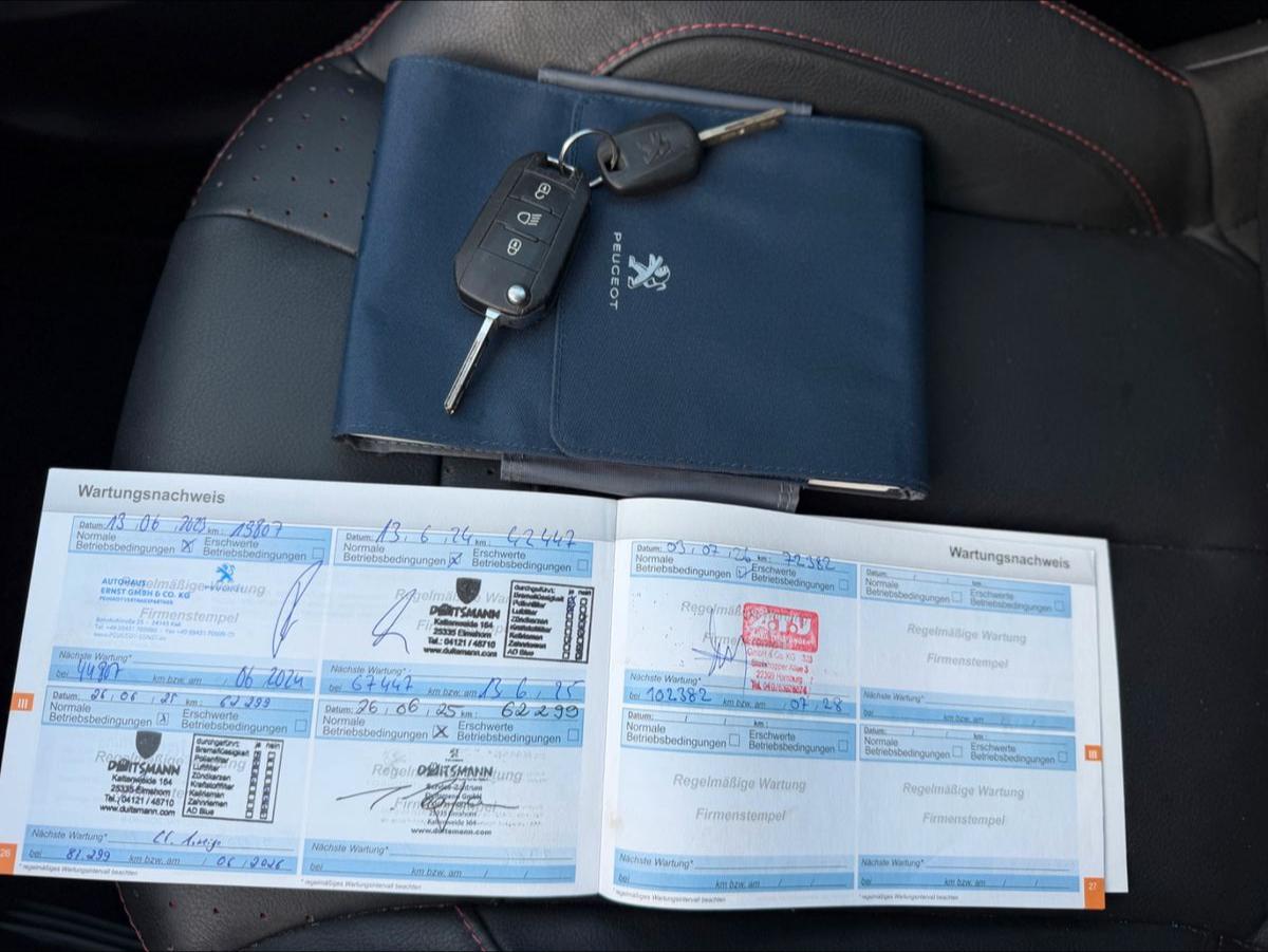 Peugeot 2008 Allure GT-Line Aut. *LEDER*KAMERA*NAVI*LED*