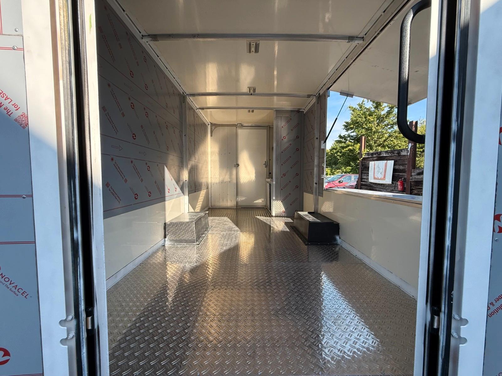 Iveco HAN Foodtruck & Imbisswagen Verkaufswagen