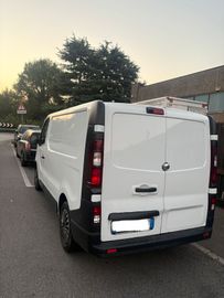 Renault Trafic - 4