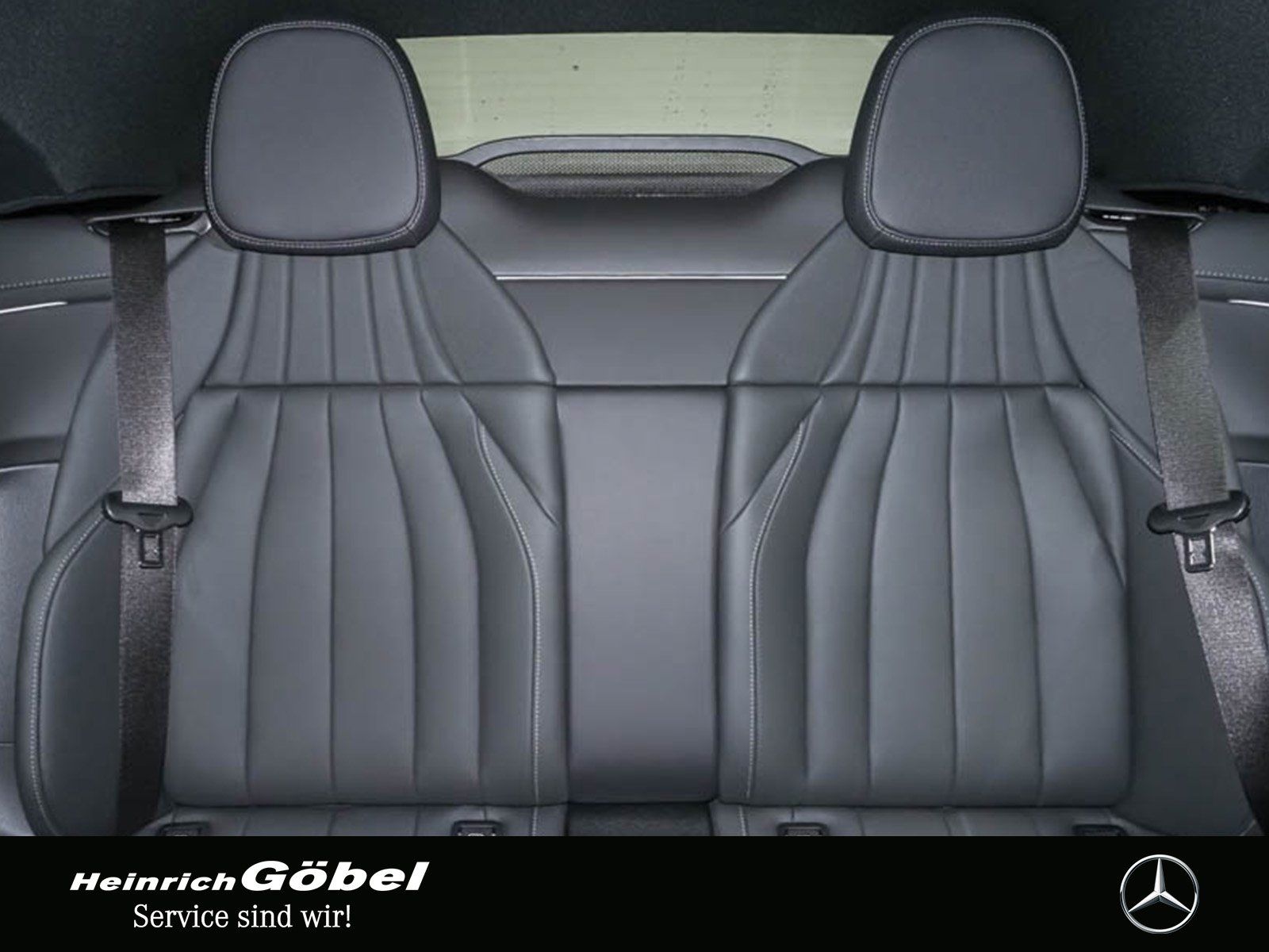 Fahrzeugabbildung Mercedes-Benz CLE 300 4M AMG+HUD+DIGITAL.L+BURMESTER+MASSAGE