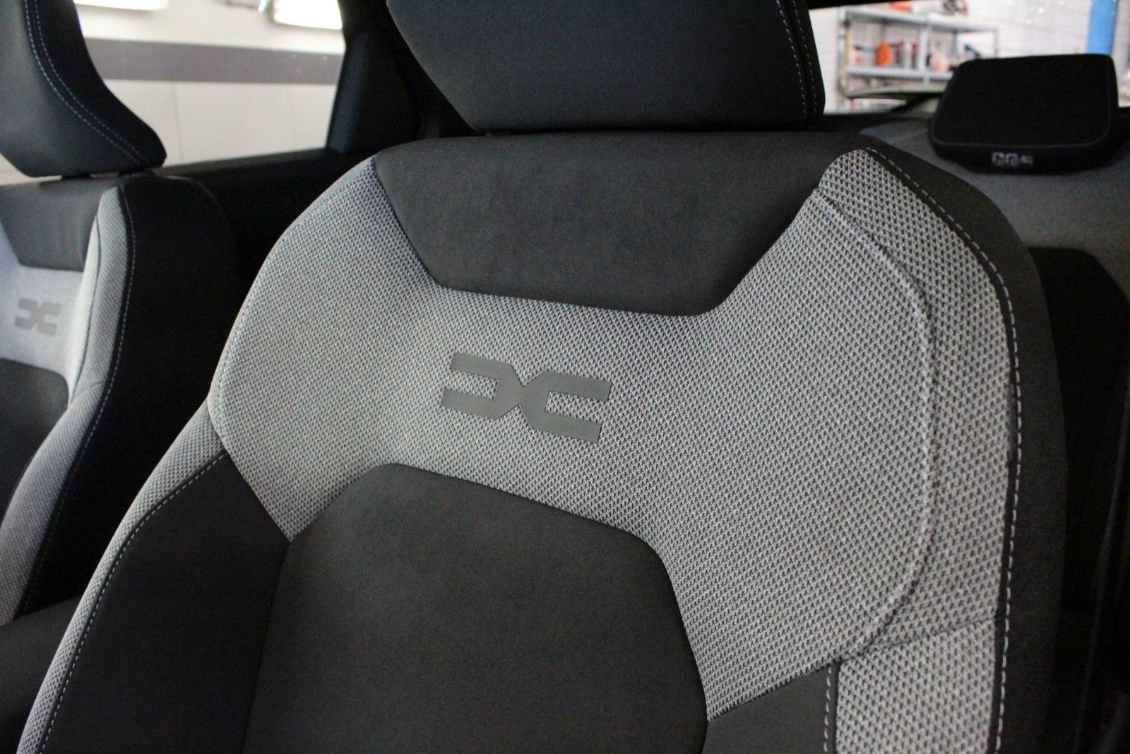 Fahrzeugabbildung Dacia Bigster Hybrid 155 Journey *Winter-*City-Paket*