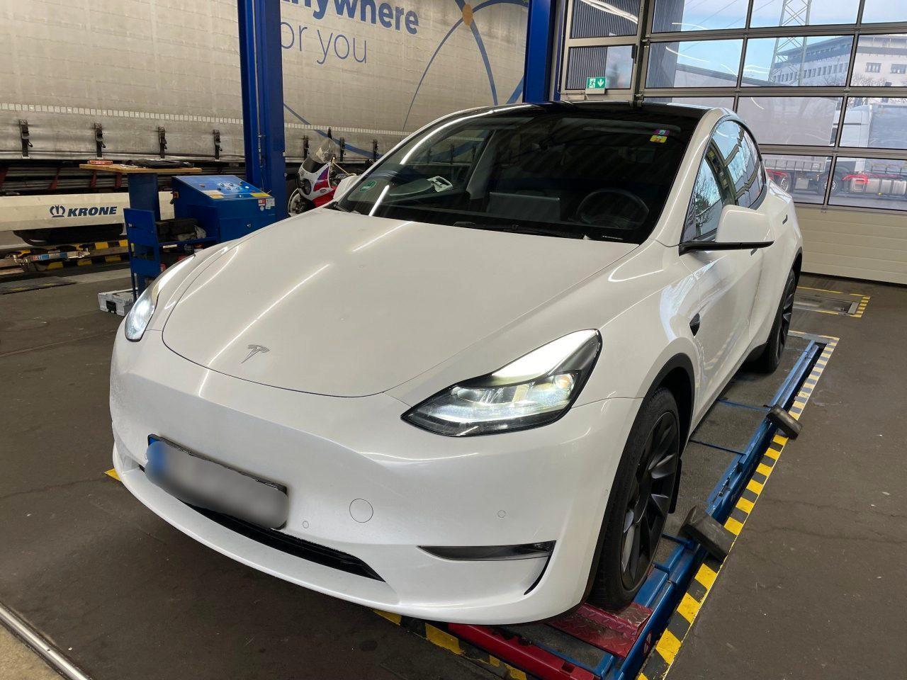 Tesla Model Y Dual Maximale Reichweite Dual AWD EAP!!
