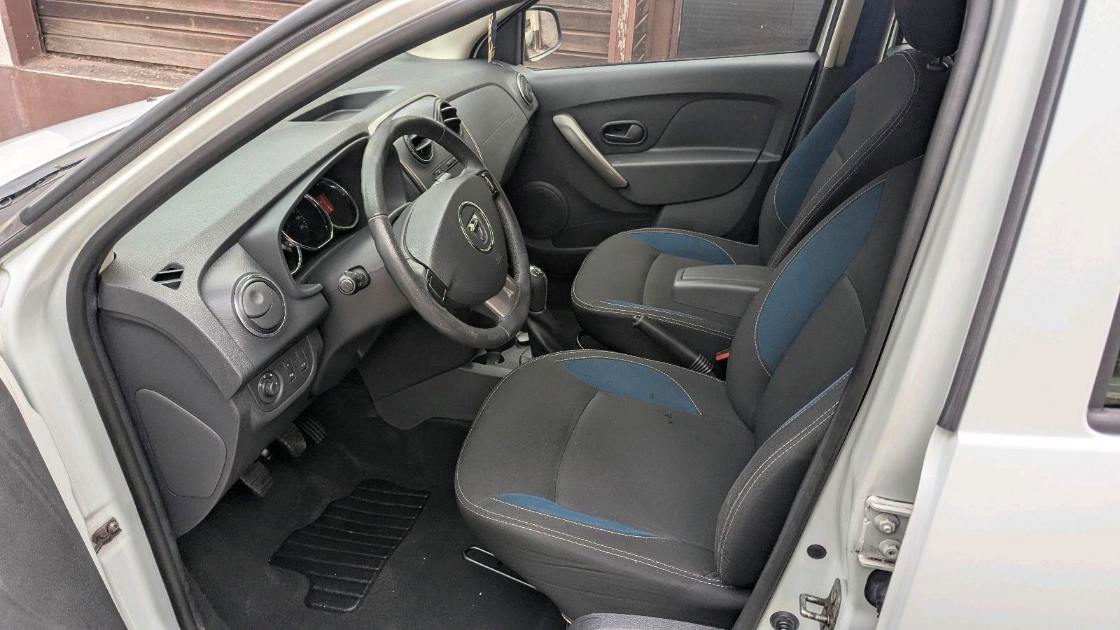 Dacia Logan 2015 — photo 6
