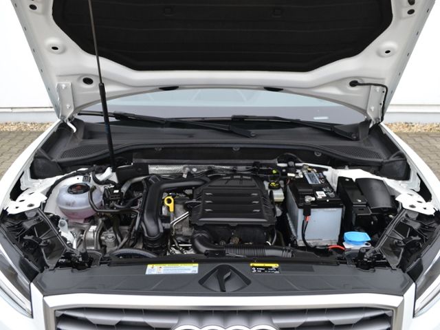 Q2 Sport 30 TFSI LED/18-ZOLL/NAVI+SOUND/GRA/APS/