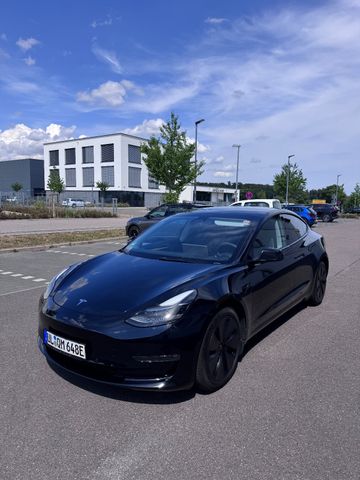 TESLA Tesla Model 3 Long Range Dual Motor (Facelift)