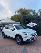 Fiat 500X 1.6 MultiJet 120 CV Cross 06/2018 - weiße Fiat 500L Cross