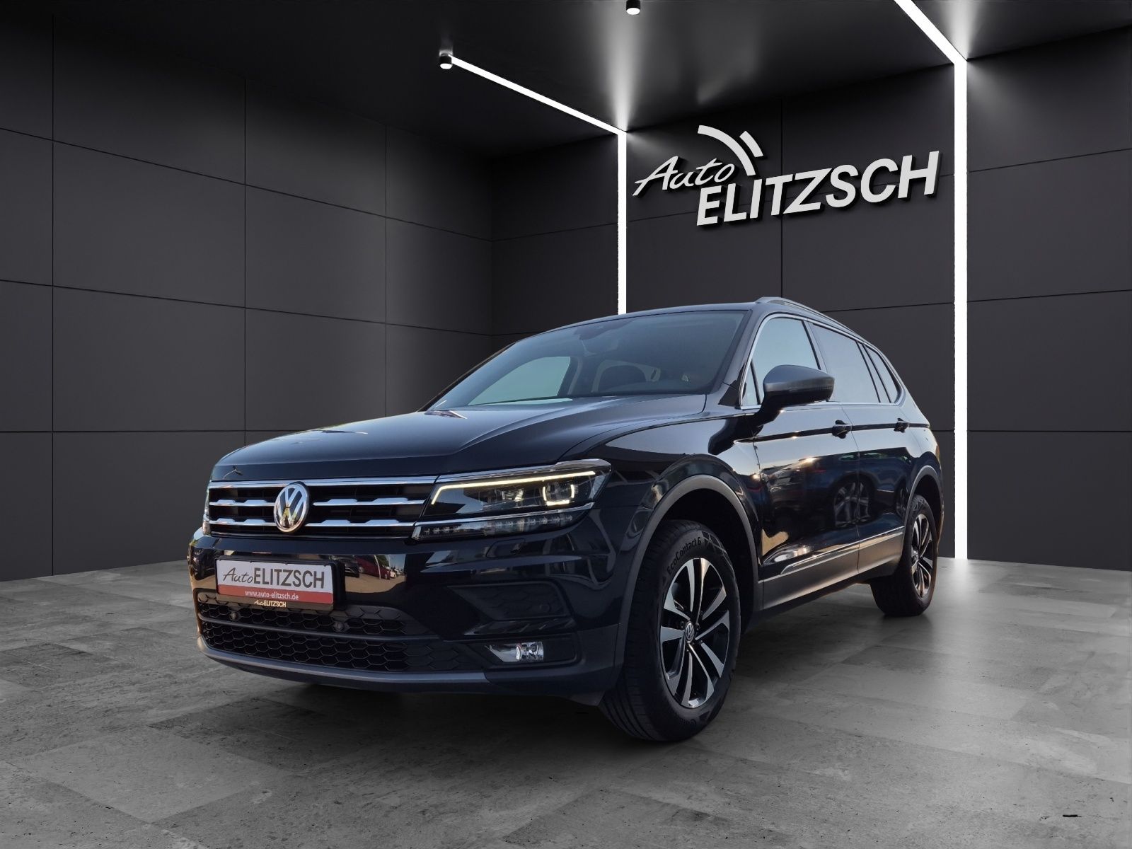 Fahrzeugabbildung Volkswagen Tiguan Allspace TSI United LED Navi ACC PDC SH L