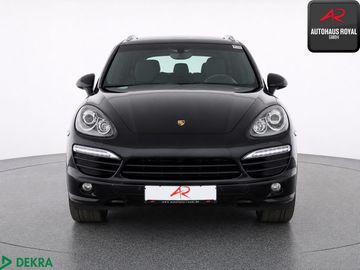 Porsche Cayenne - 8