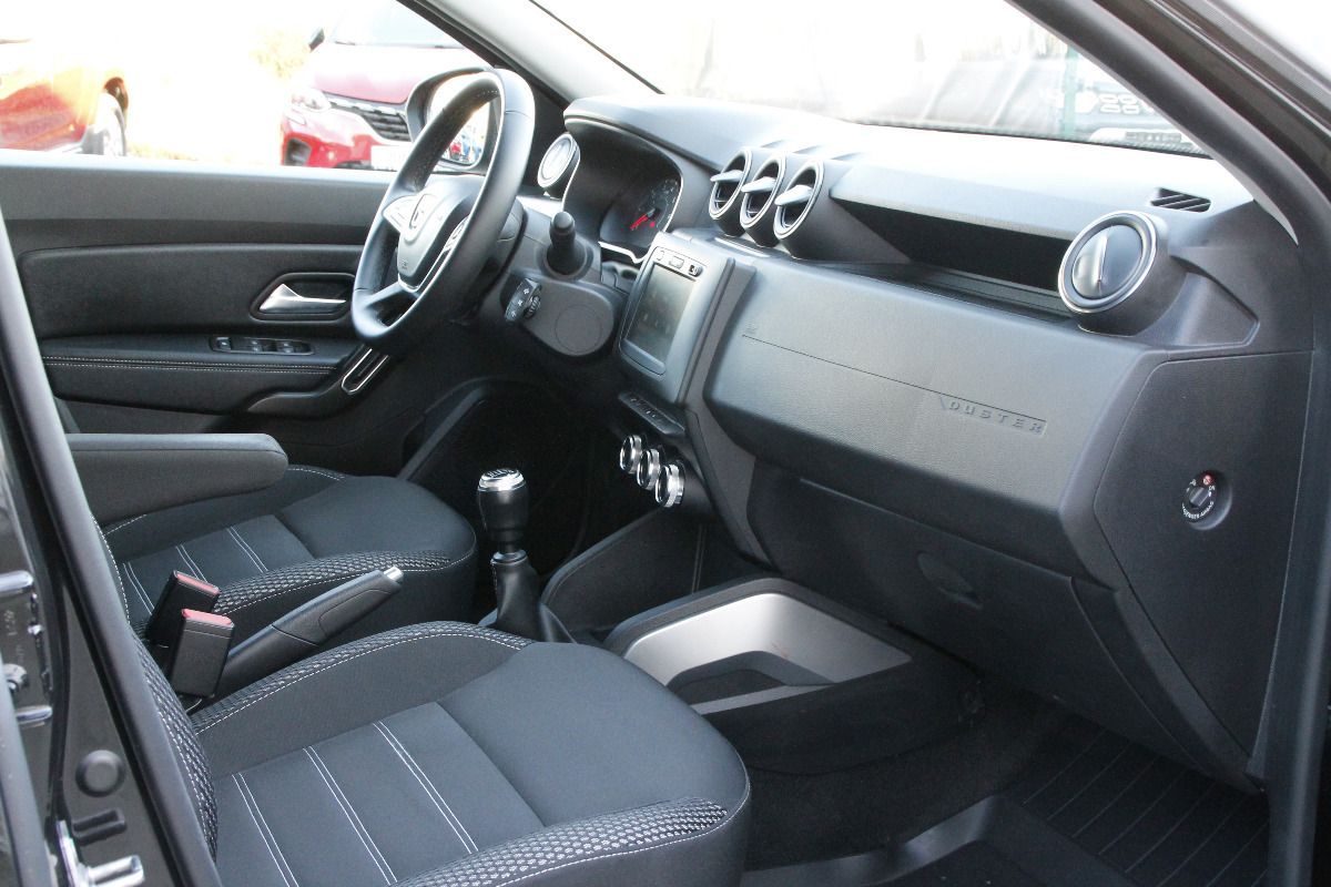 Fahrzeugabbildung Dacia Duster Sondermodell Adventur