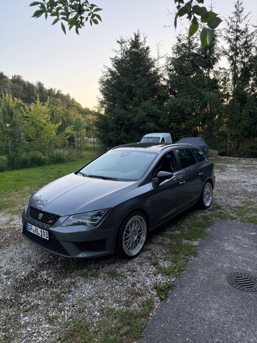 SEAT Leon 2.0 TSI Start&amp;Stop ST CUPRA 280 DSG CUP...