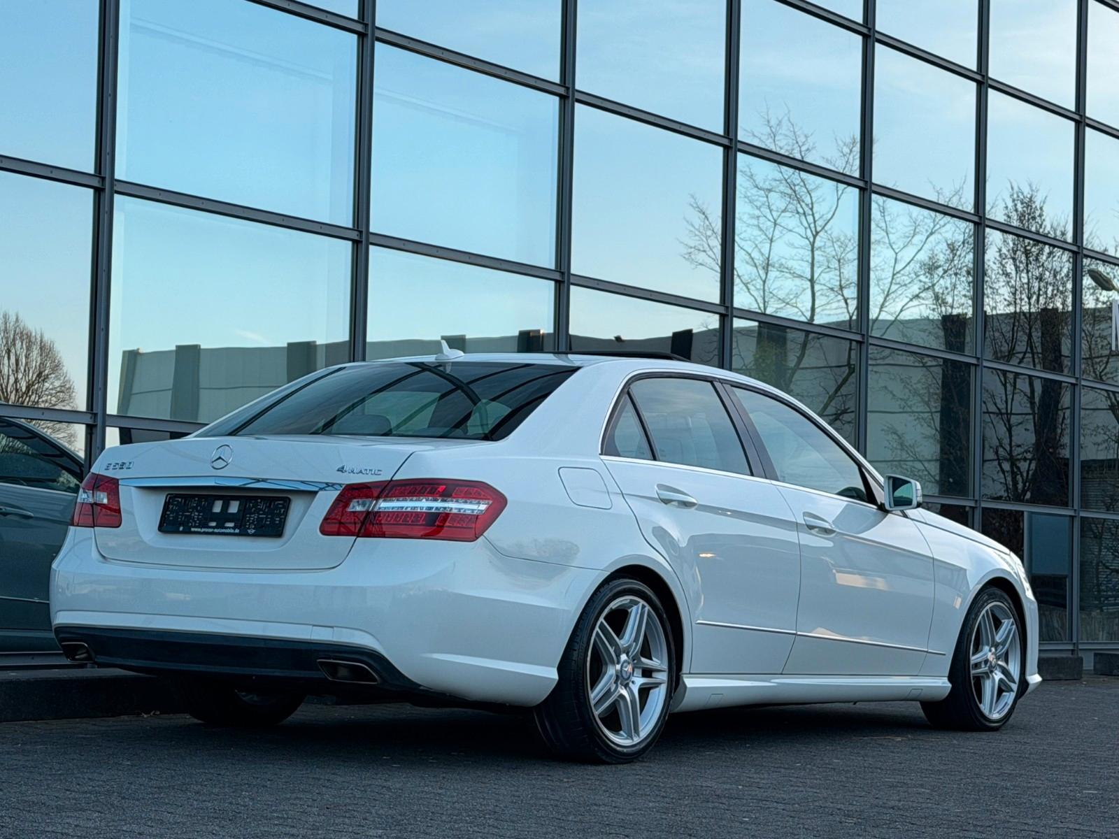 Mercedes-Benz E 500 4Matic Leder SB-Dach AMG AHK