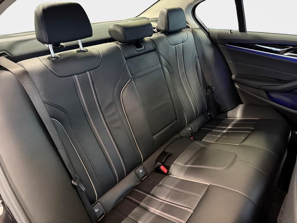 BMW 540d xDrive LuxuryLine AHK+Pani+Innovationpaket foto 15