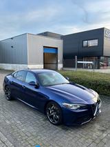 Alfa Romeo Giulia 2.0 Turbo 16V 206kW AT8 Sport RWD - Alfa Romeo in Mönchengladbach