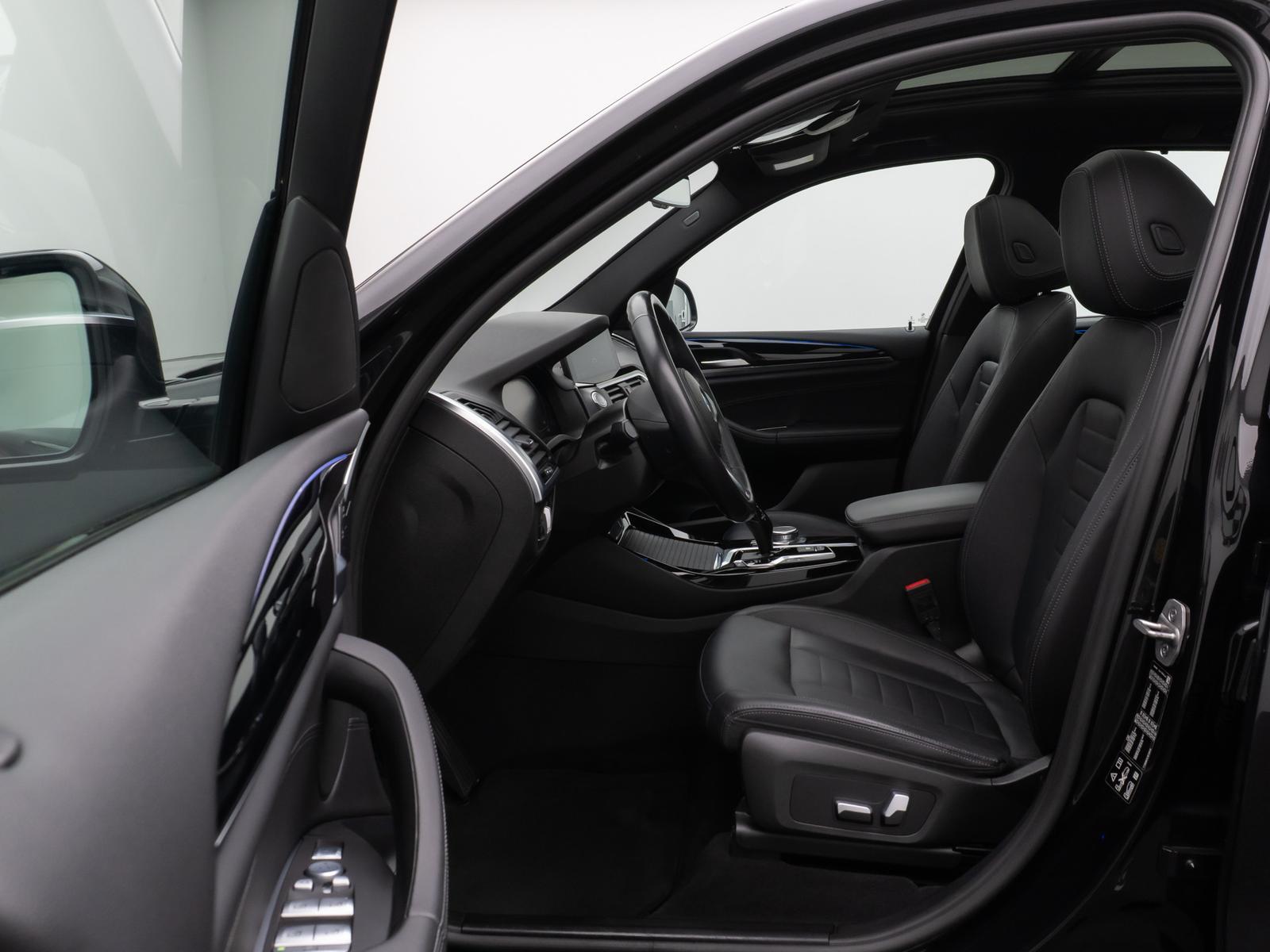 BMW X3 xD30i Panorama Kamera DAB HiFi Komfort 20Zoll, миниатюра 19