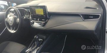 Toyota Corolla - 12