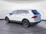 Volkswagen Tiguan Allspace Life 2.0 l TDI *HEAD-UP*MASSAGE* - weiße Volkswagen Tiguan Allspace